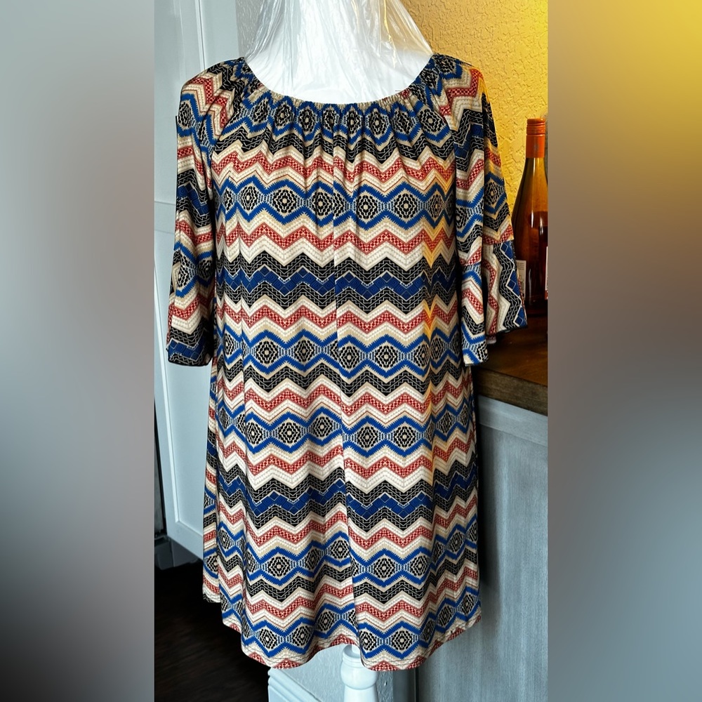 New dress size L flare flounce sleeves/ zigzag multi color designs !